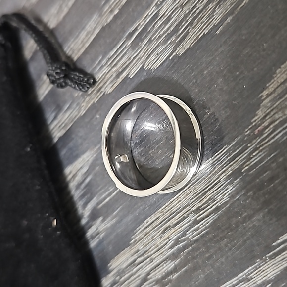 Fossil Keyhole Ring 5.5 - Picture 2 of 5
